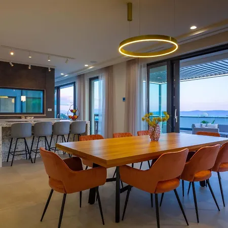 Valentina By Interhome